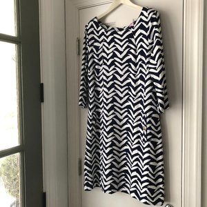 Lilly Pulitzer Blue & White Shift Dress size XL
